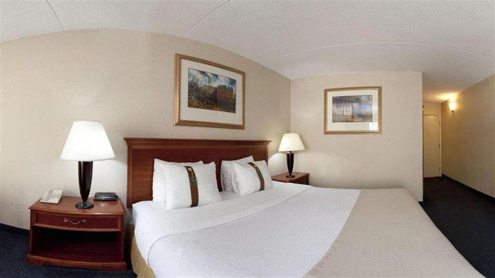 Days Hotel By Wyndham Williamsburg I-64 Eksteriør bilde
