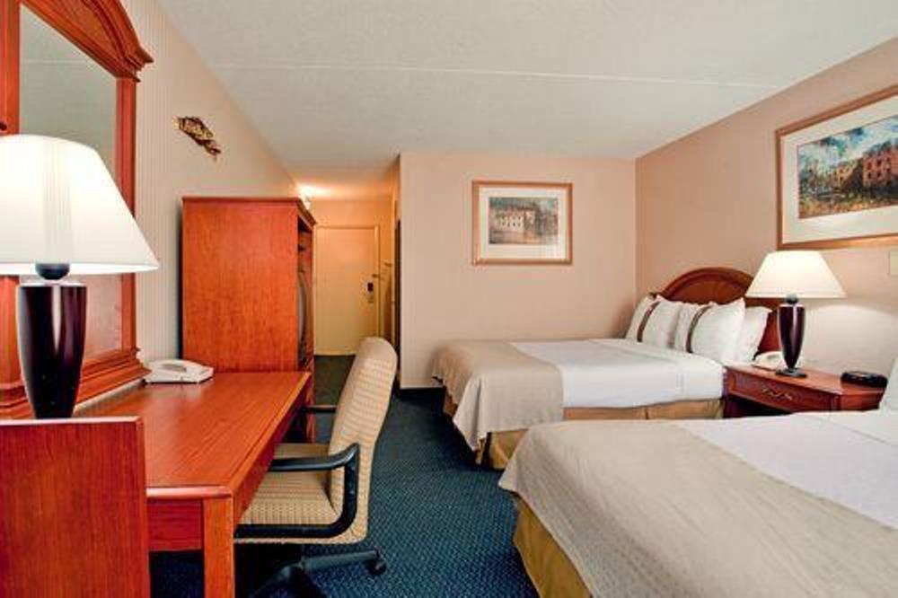 Days Hotel By Wyndham Williamsburg I-64 Eksteriør bilde