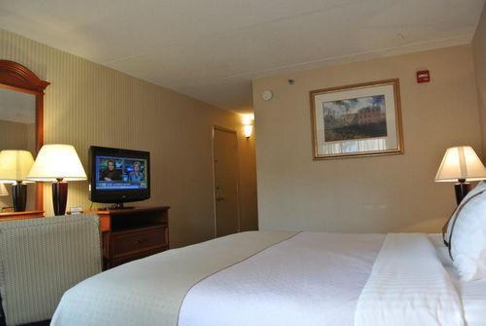 Days Hotel By Wyndham Williamsburg I-64 Eksteriør bilde